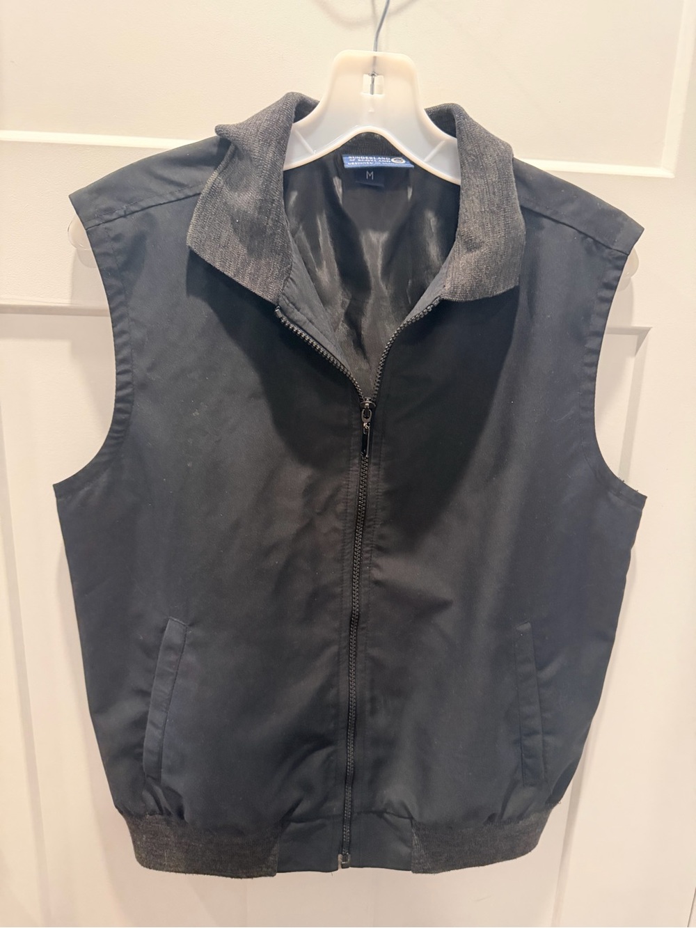 Vintage Sunderland of Scotland Black Full Zip Golf Vest Medium USA